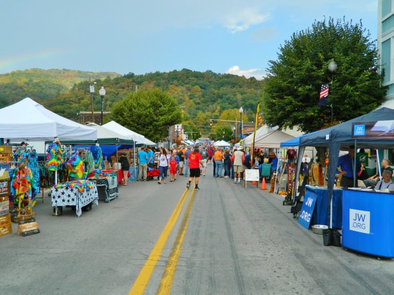 26.) Autumn Harvest Festival and WV RoadKill CookOff Marlinton, West